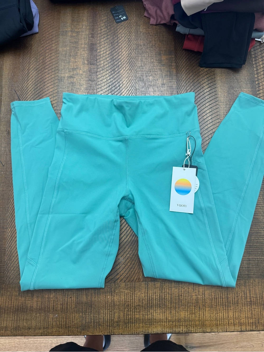 Vuori Teal High-Waist Performance Leggings